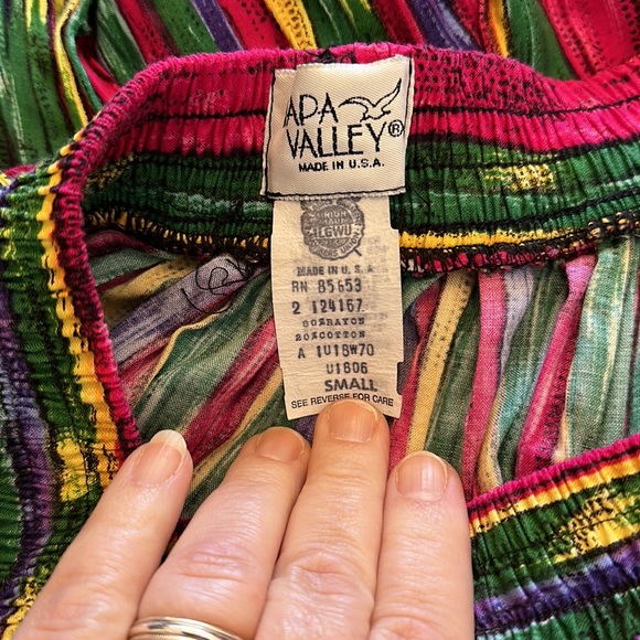 Napa Valley Multicolor Pleated Skirt - Picture 5 of 6